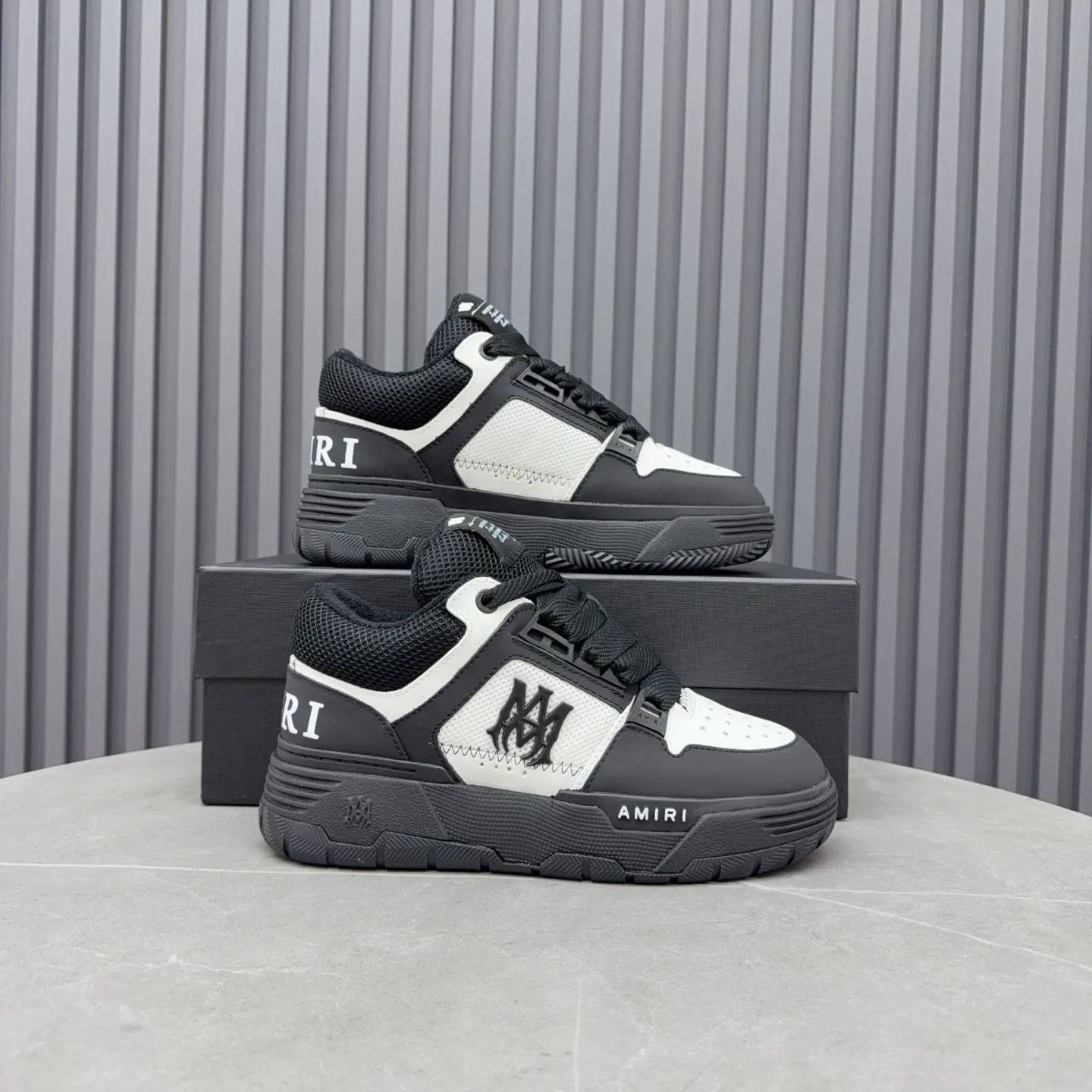 Men's shoes 💰660💰 AMIRI AMIRI trendy brand hot sale 🔥 Available all year round, couples 💑 Official website synchronization Imported fabrics 1⃣️ vs 1⃣️ replica, original factory special original sole, 35-45 (45. non-refundable)